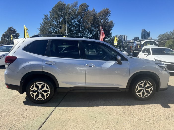 2020 Subaru Forester 2.5i