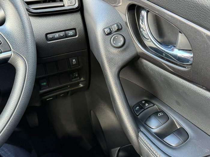 2020 Nissan X-TRAIL ST