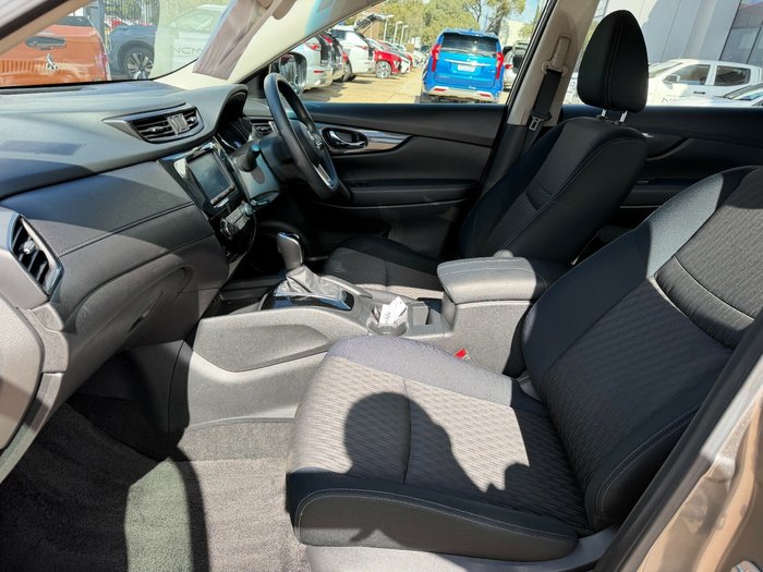 2020 Nissan X-TRAIL ST