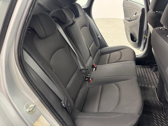 2019 Hyundai i30 Active PD2 MY19 Platinum Silver