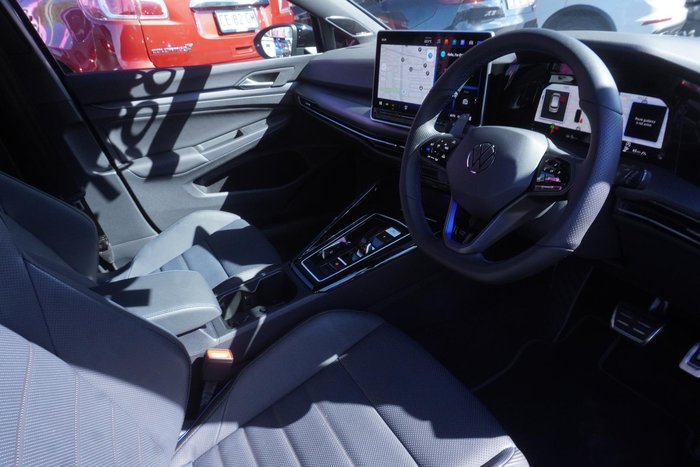 2025 Volkswagen Golf R Black Edition
