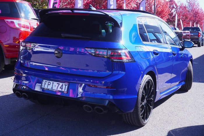 2025 Volkswagen Golf R Black Edition