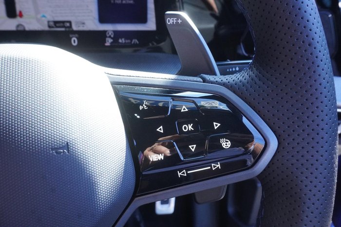 2025 Volkswagen Golf R Black Edition