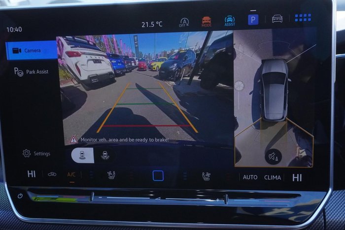 2024 Volkswagen Golf R Black Edition