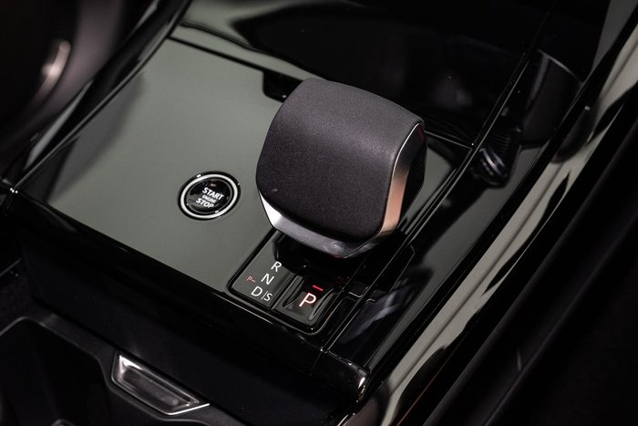 2025 Land Rover Range Rover Sport D350 Autobiography