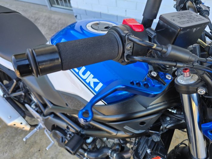 2018 Suzuki SV650 White