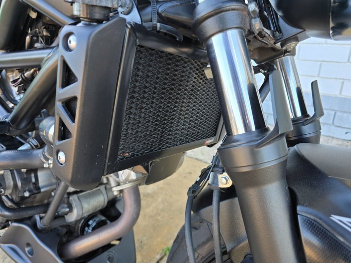 2018 Suzuki SV650 White