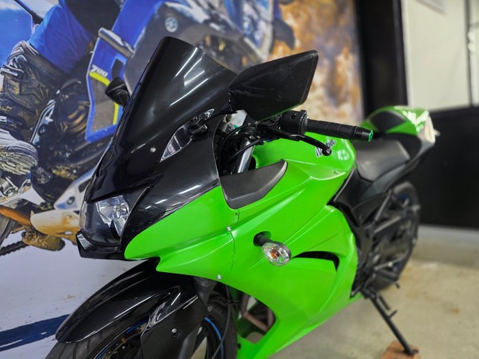 2012 Kawasaki NINJA 250R (EX250) GREEN