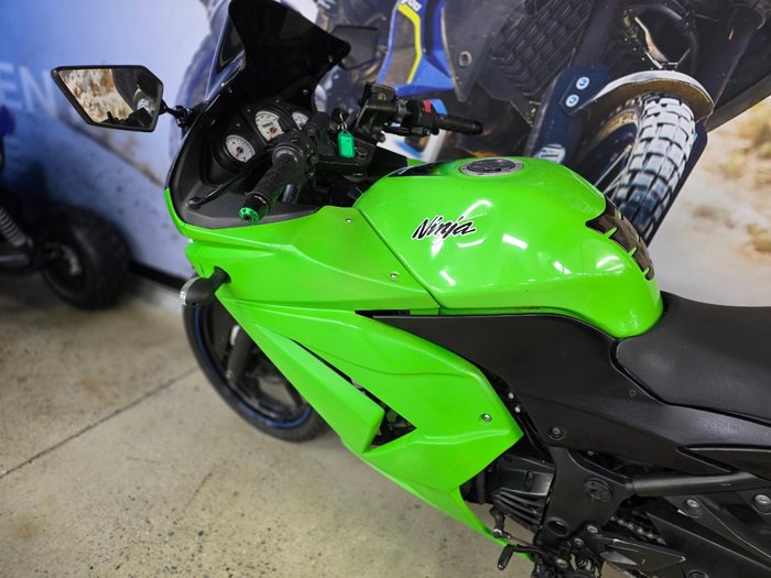 2012 Kawasaki NINJA 250R (EX250) GREEN