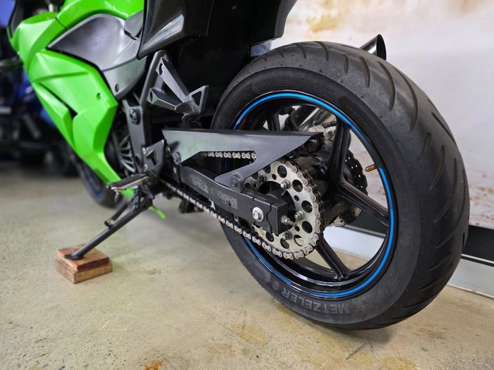 2012 Kawasaki NINJA 250R (EX250) GREEN