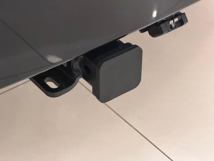 2025 Land Rover Defender 110 P400 X-Dynamic HSE