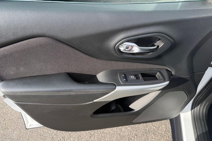 2018 Jeep Cherokee Longitude