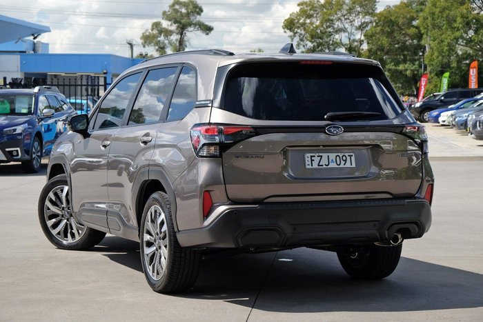 2025 Subaru Forester Hybrid Touring