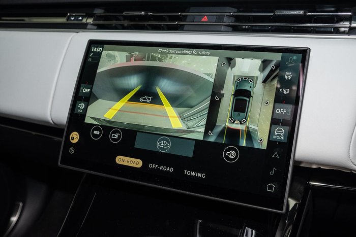 2025 Land Rover Range Rover Sport D250 Dynamic SE