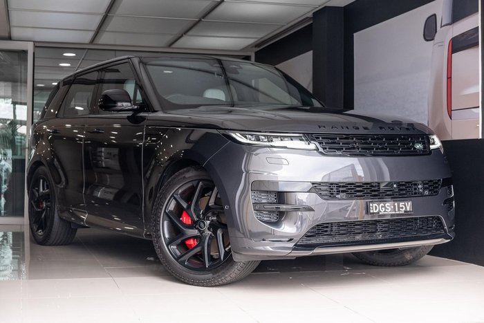 2025 Land Rover Range Rover Sport D250 Dynamic SE
