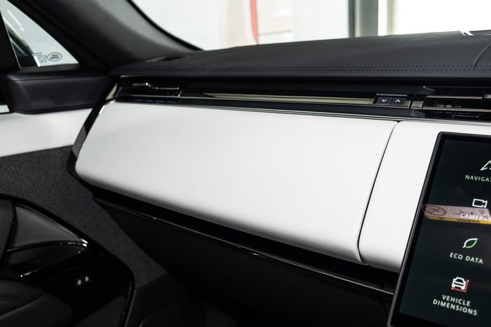 2025 Land Rover Range Rover Sport D250 Dynamic SE