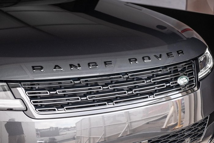2025 Land Rover Range Rover Sport D250 Dynamic SE
