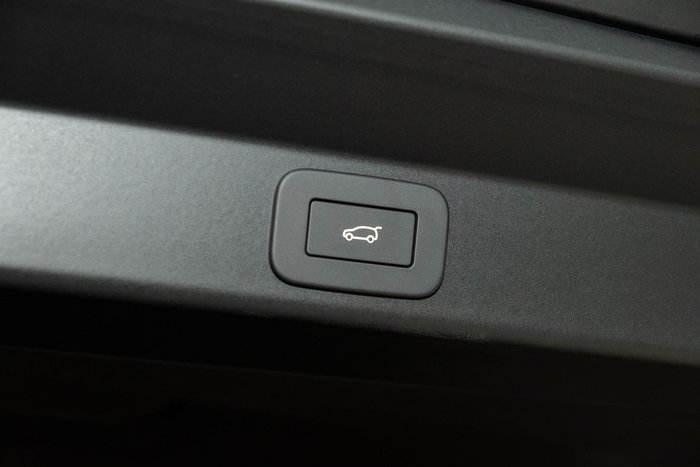 2025 Land Rover Range Rover Sport D250 Dynamic SE