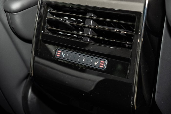 2025 Land Rover Range Rover Sport D250 Dynamic SE