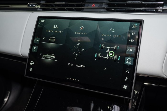 2025 Land Rover Range Rover Sport D250 Dynamic SE