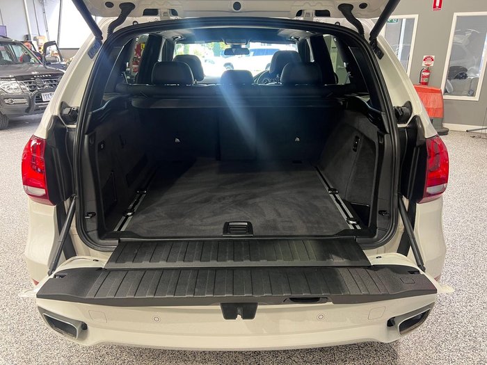 2016 BMW X5 xDrive30d F15 4X4 Constant Alpine White
