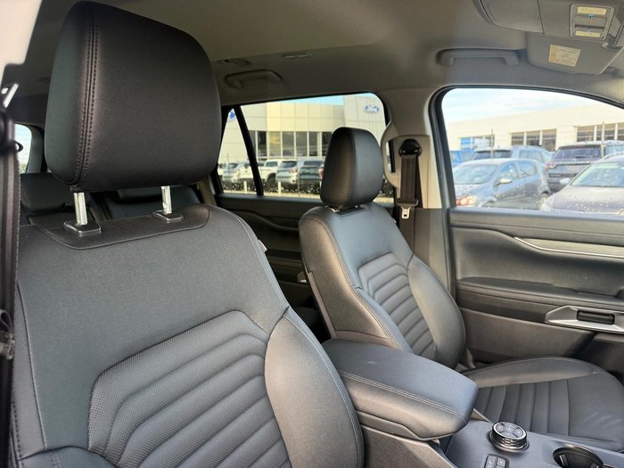 2025 Ford Everest Sport