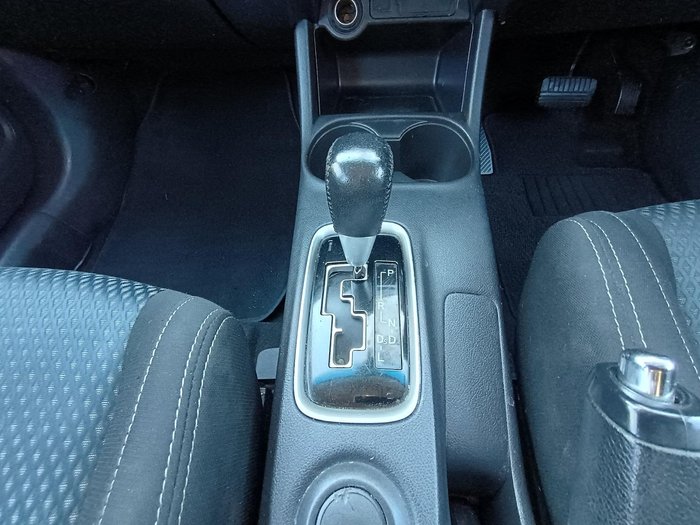 2015 Mitsubishi Outlander LS