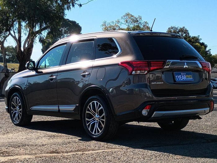 2015 Mitsubishi Outlander LS