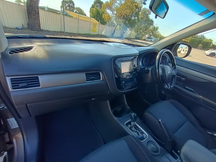 2015 Mitsubishi Outlander LS