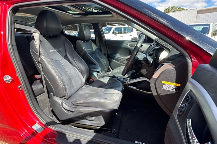 2012 Hyundai Veloster +