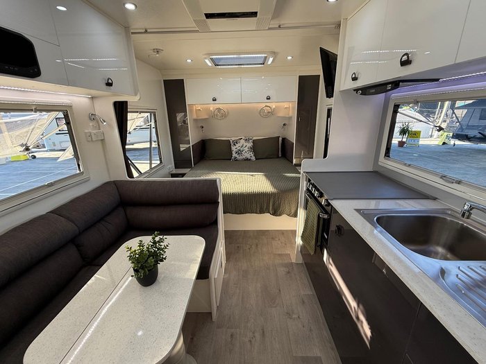 2019 New Age Caravans Big Red
