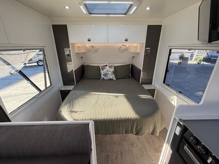 2019 New Age Caravans Big Red