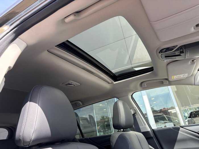 2025 Subaru Outback AWD Touring XT