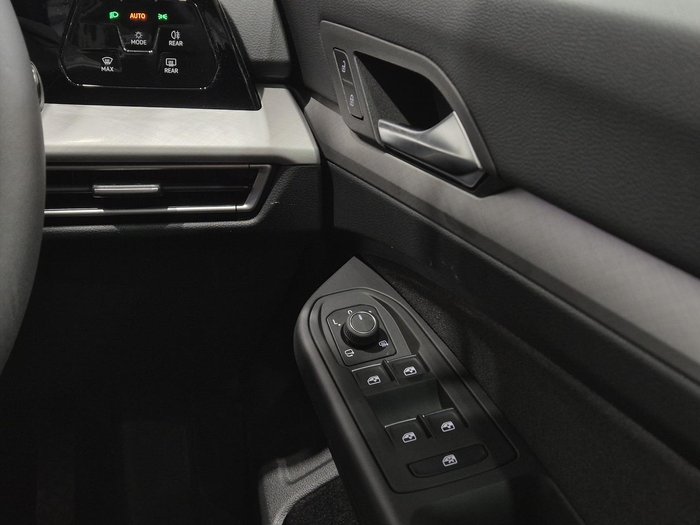 2025 Volkswagen Golf 110TSI Life