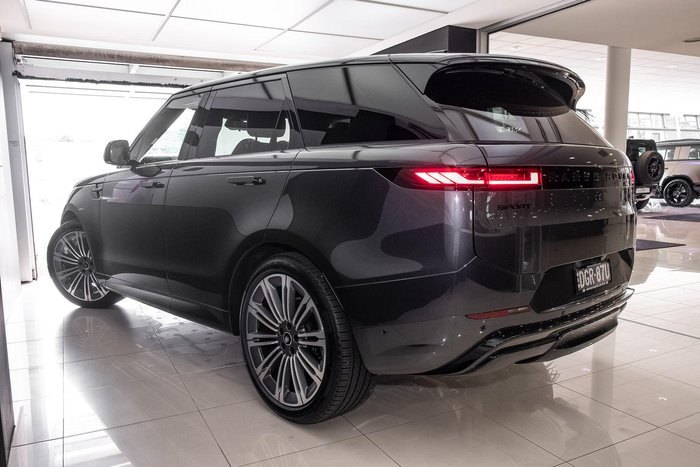 2025 Land Rover Range Rover Sport D350 Dynamic HSE