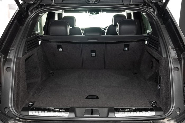 2025 Land Rover Range Rover Sport D350 Dynamic HSE