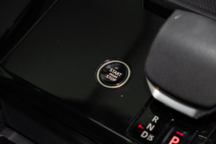 2025 Land Rover Range Rover Sport D350 Dynamic HSE