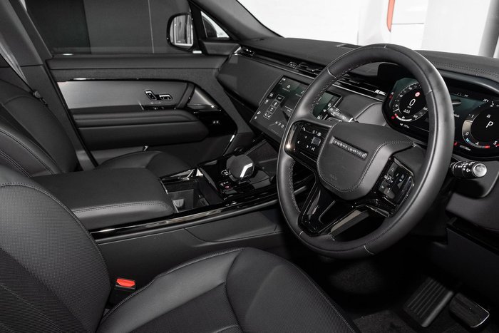 2025 Land Rover Range Rover Sport D350 Dynamic HSE