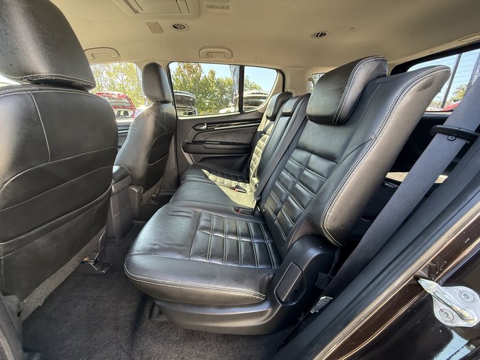 2019 Isuzu MU-X LS-T