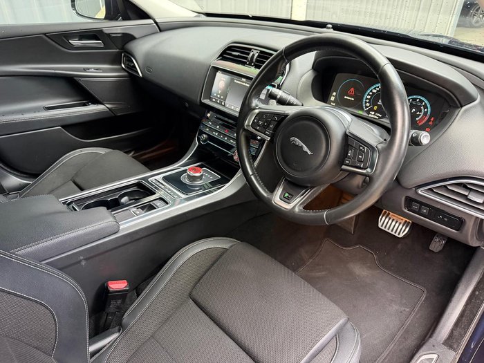 2018 Jaguar XE 25t R-Sport X760 MY18 Loire Blue