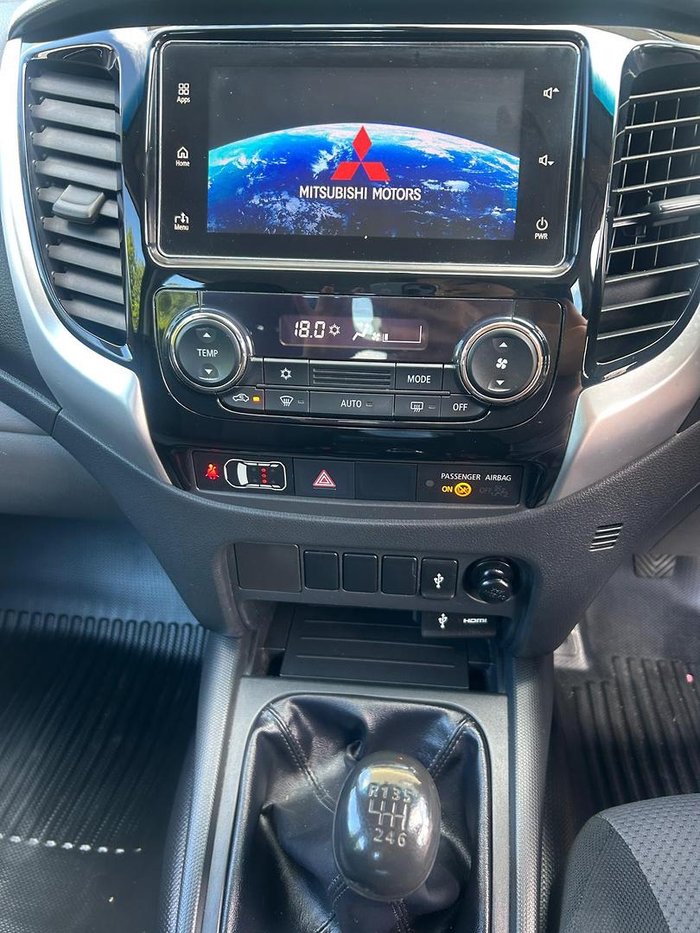 2017 Mitsubishi Triton GLX+