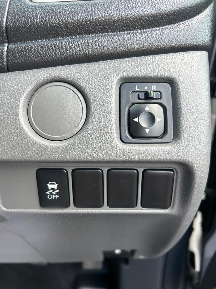 2017 Mitsubishi Triton GLX+