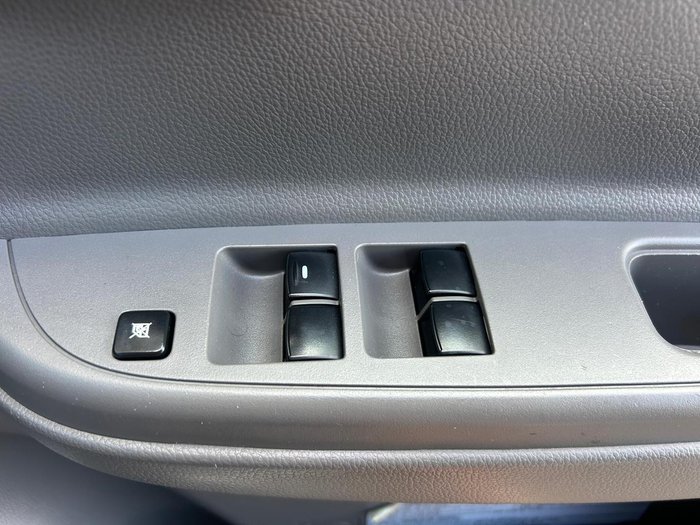 2017 Mitsubishi Triton GLX+