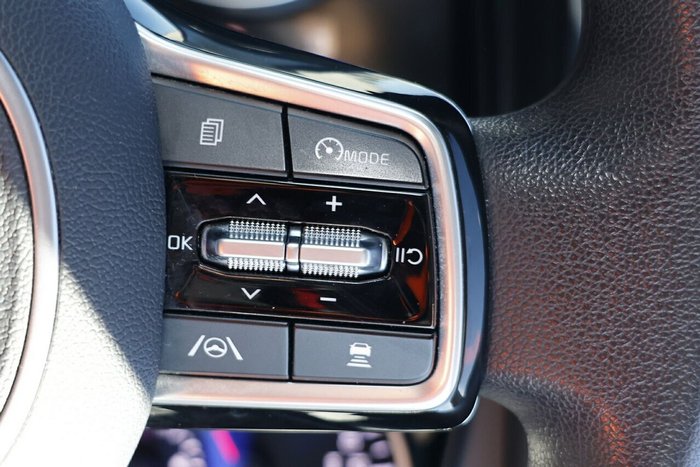 2022 Kia Carnival S