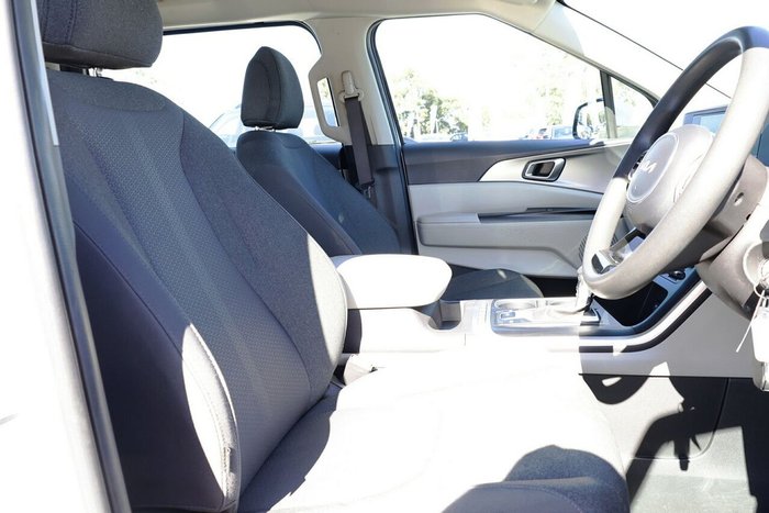 2022 Kia Carnival S