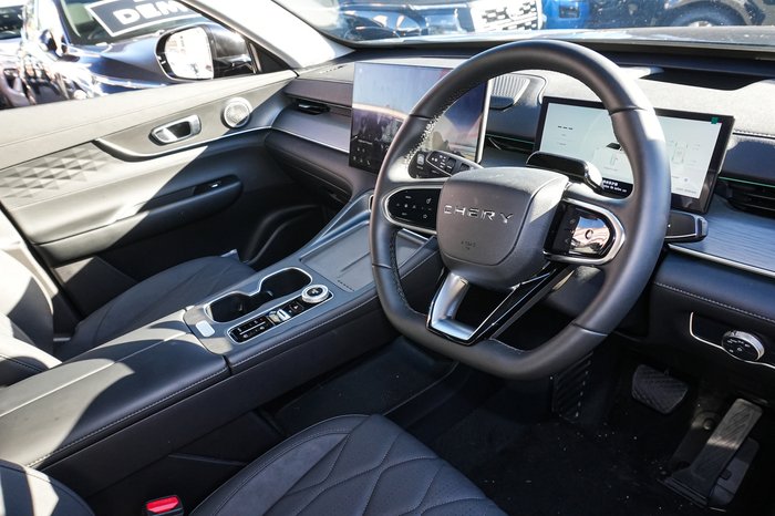 2025 Chery Tiggo 8 Super Hybrid DHT Ultimate