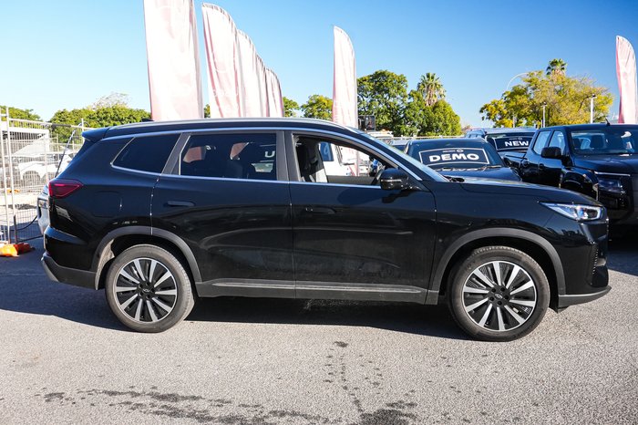 2025 Chery Tiggo 8 Super Hybrid DHT Ultimate