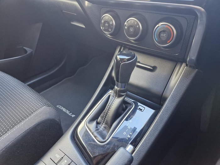 2016 Toyota Corolla Ascent Sport