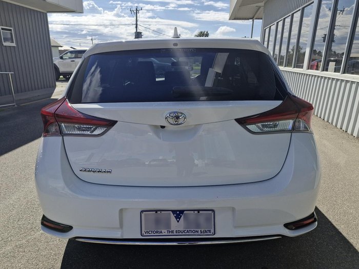 2016 Toyota Corolla Ascent Sport