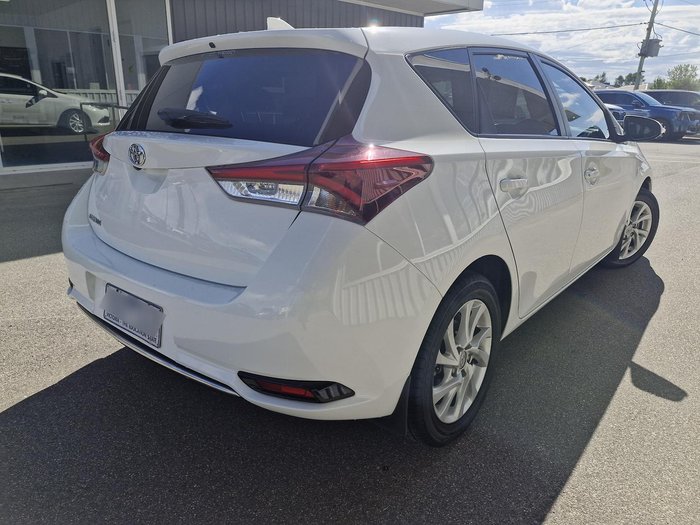 2016 Toyota Corolla Ascent Sport